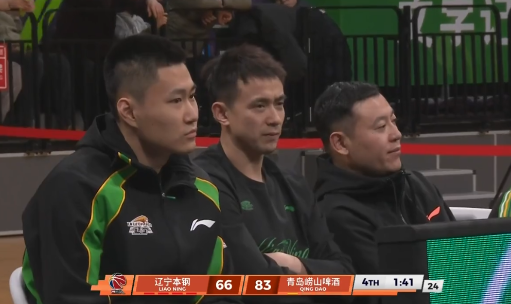 开云体育-轰33分还是惨败！硬汉也止不住落泪，粤迷评论区落井下石，太讽刺