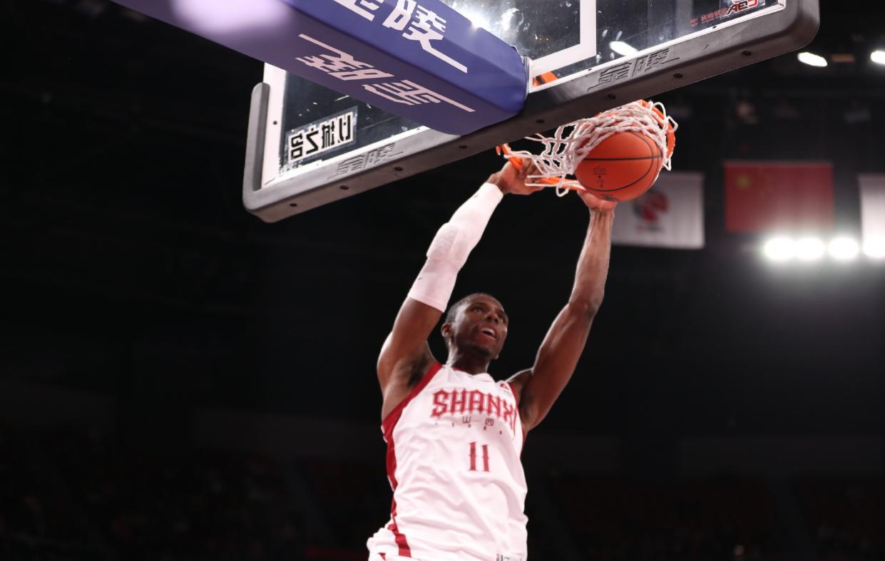 开云体育-山西输球揪出两大软蛋，两主力中锋全场合砍0分，完全成上海卧底