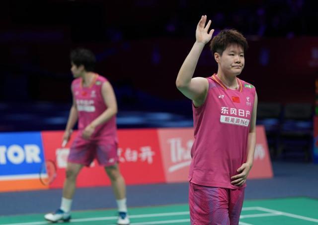 开云官网-国羽包揽亚锦赛女双冠亚军 李怡婧/罗徐敏首夺冠